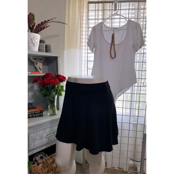 Skater Skirt - Picture 3 of 3